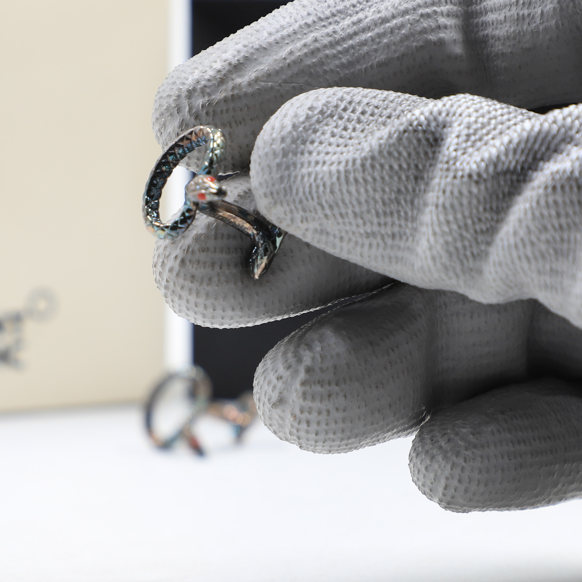 Auction For MontBlanc Cufflinks 04900701 Snake Pattern