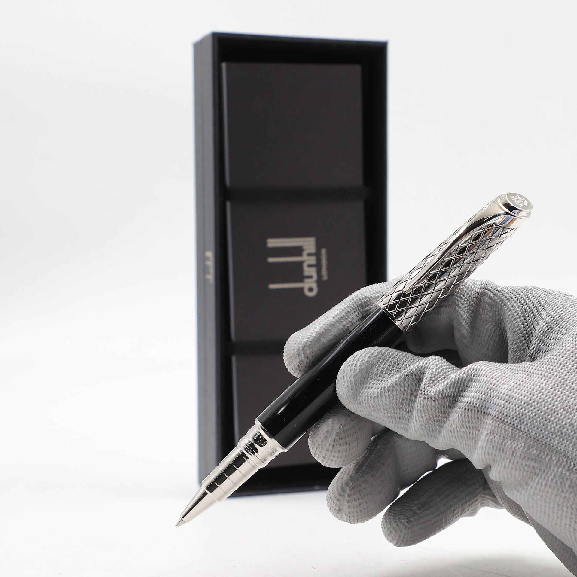 Auction For Dunhill Alfred Expensive Pen