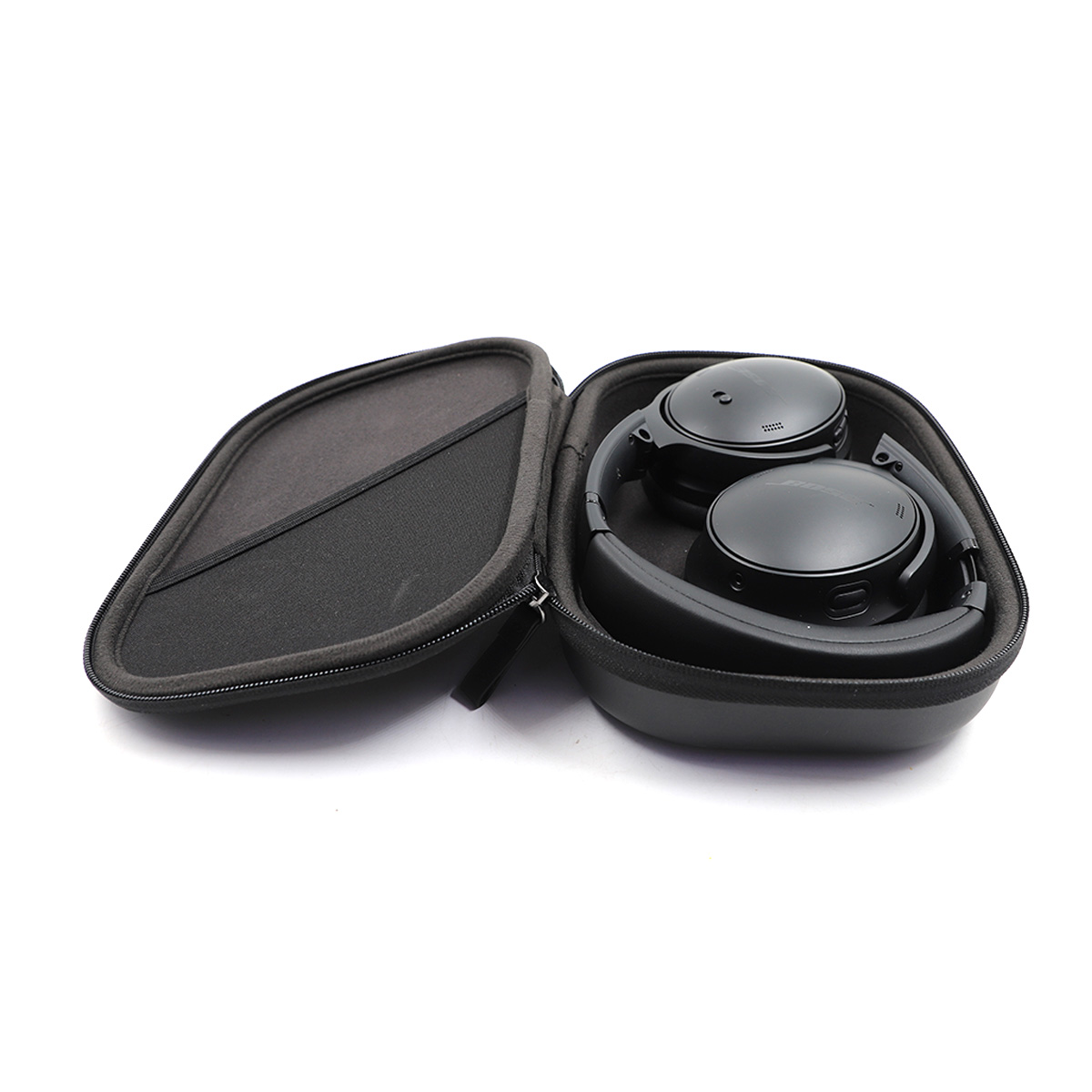 Auction For Bose Quietcomfort 45 Headset + Cover Auction