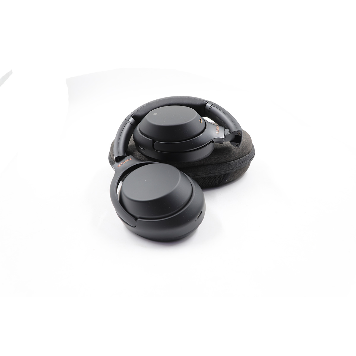 Auction For Sony WH-1000XM3 Wireless Noise Cancelling Headset - Black Auction
