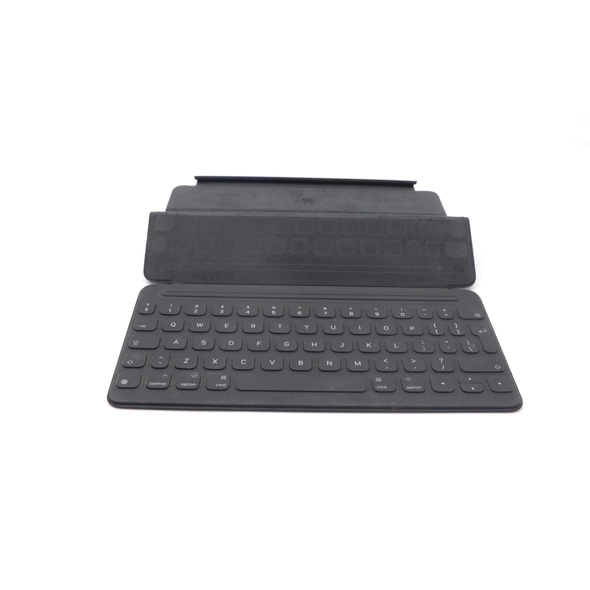 Auction For A1829 is the Apple Smart Keyboard iPad Pro 10.5-inch (2017)  iPad Air (3rd generation) (2019)  iPad (7th generation) (2019)  iPad (8th generation) (2020)  iPad (9th generation) (2021)