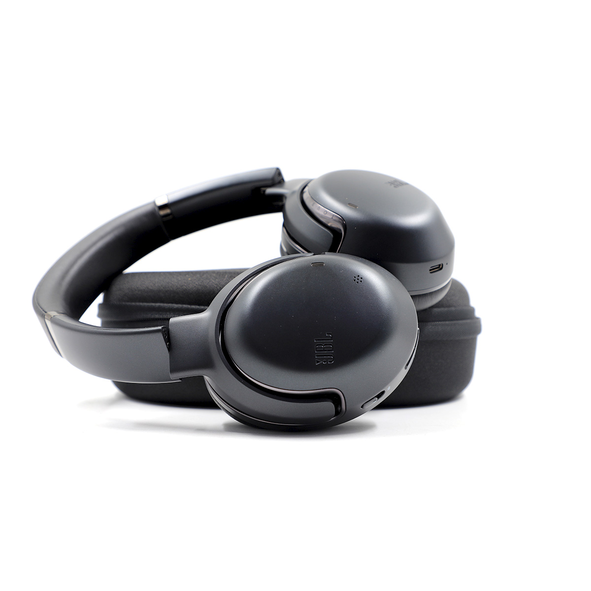 Auction For JBl Tour One M2 Headset + Pouch